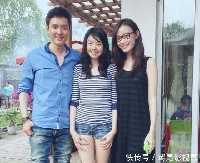  华谊兄弟■华谊千金罕见晒与异性合照，她在娱乐圈横着走，却被曝常被男友甩