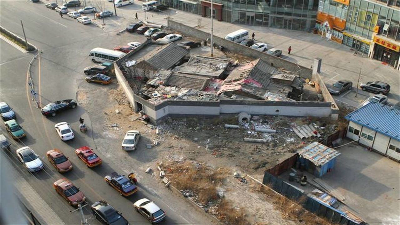 史上最强“钉子户”,不仅占据长江几百年,还不担心会被强拆