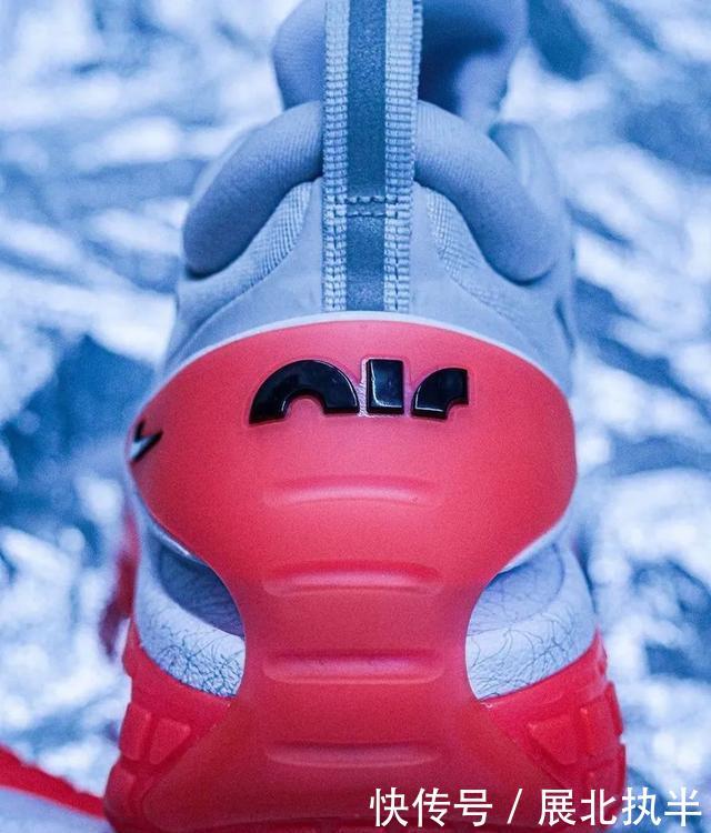  「NikeMAG」「低帮NikeMAG」要来了！最新美图瞬间种草