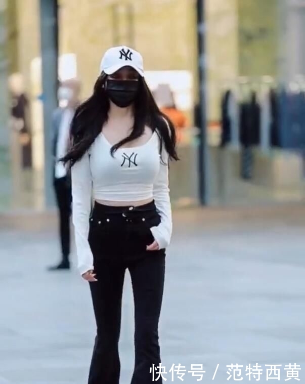  「女人」文雅的女人怎么穿? 一件包臀裙必不可缺, 完美呈现好身材吧?