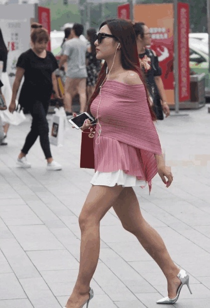 街拍: 各个类型的时尚美女，哪个才是你的菜？