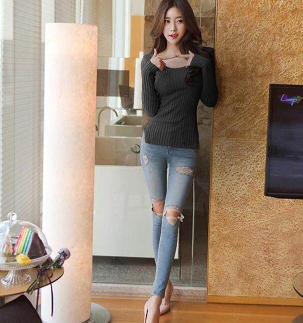 潮流百搭的弹力牛仔裤,小美女穿上特别美,让人目不暇接!