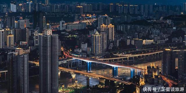 中国一座因升格为直辖市, , 被撤销副省级市的城市