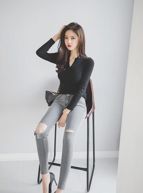  比例|韩国美女的黄金比例身材真好，穿上紧身牛仔裤真迷人，动人心魄！