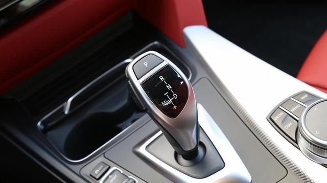  『进口』进口德系四门轿跑选谁 入门版宝马4系对比奥迪A5