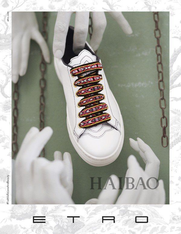 艾绰  2018秋冬系列广告大片，由中国超模奚梦瑶、纪凌尘领衔演绎