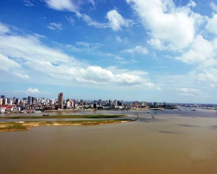 中国十大城市排名！结果大吃—惊！