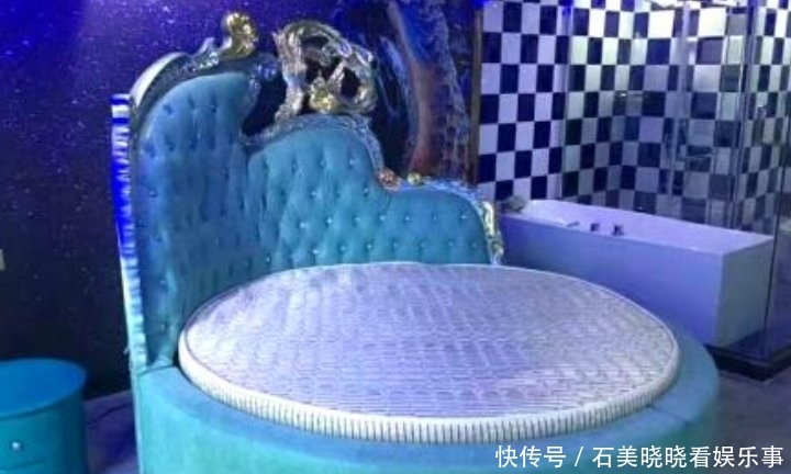  『水床』情侣酒店中的水床，里面装的到底是什么？看完长见识了