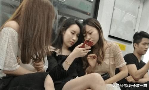 日本地铁发达，却是日本女性的“噩梦”，宁可走路也不愿坐地铁