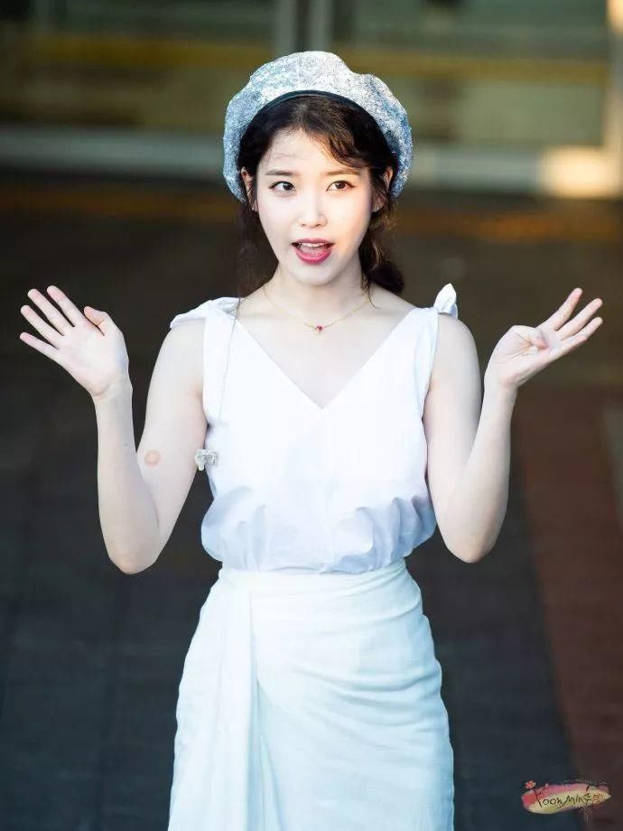 戚薇女儿可以C位出道了， 大S复出胖成水桶腰?|Star星私搭|