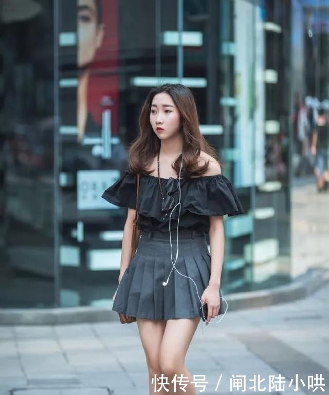  女人：街拍,高跟鞋是女人的灵魂,展现女人的成熟与自信