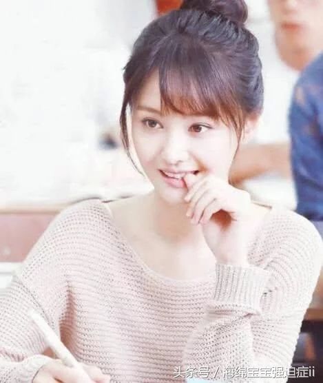 娜扎不化妆，张钧宁不化妆，终于明白网红和明星的区别!