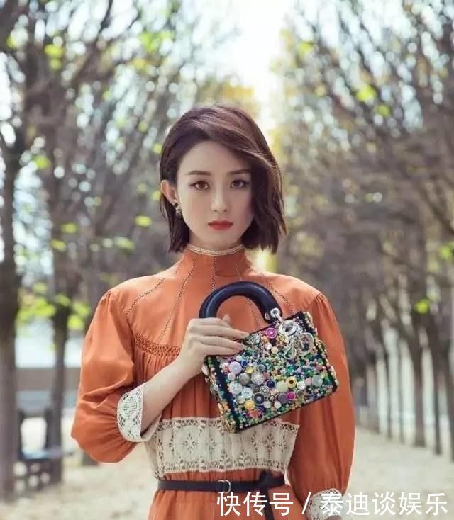 赵丽颖撞上杨颖,一个似超模一个像村花,差距一目了然