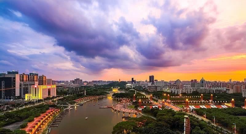  「gdp」中国最值得期待的二线城市，GDP高达9935亿元，是你家乡