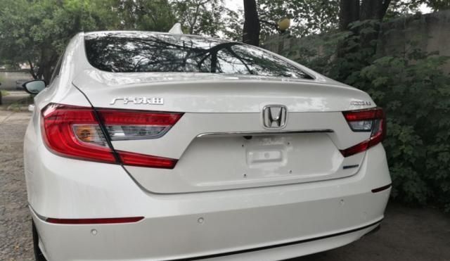  『款车』本田雅阁这款车怎么样？