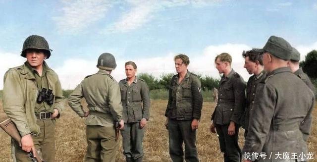 二战彩色老照片遭俘虏的德军士兵,笔直地站在