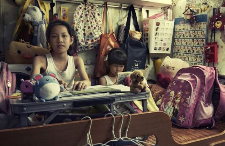 为何香港人宁愿蜗居，也不愿去内地发展？听听当地人怎么说？