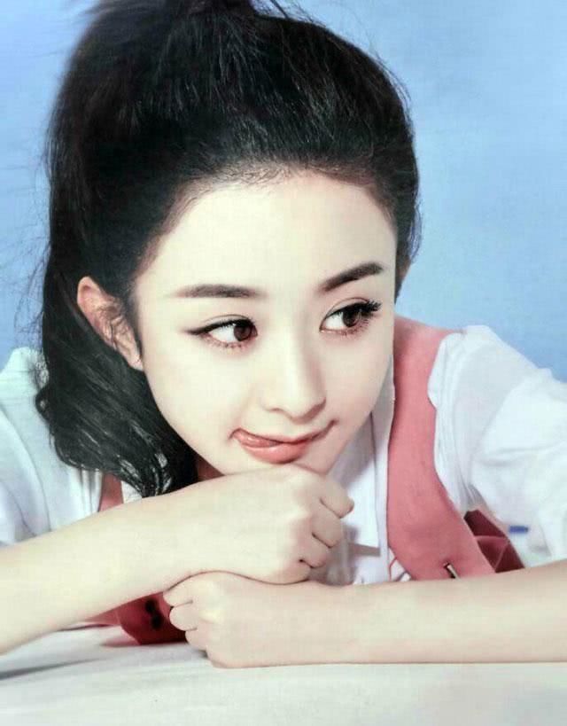 蔡徐坤再爆黑料，演戏要价八千万？网友：真莫名其妙