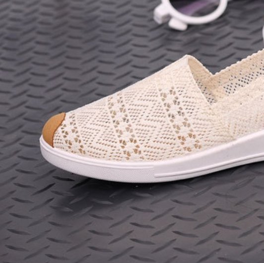 有一种鞋叫“软软鞋”，比凉鞋洋气大方，比拖鞋美丽诱人