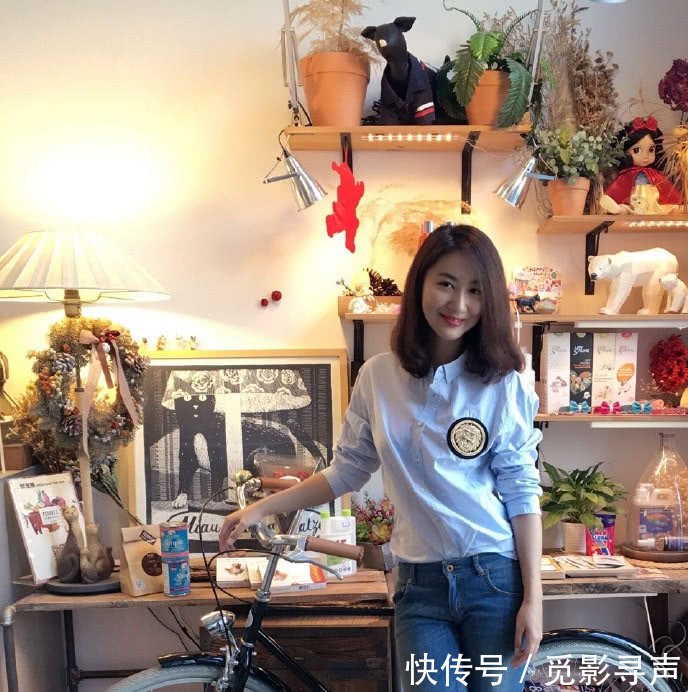 郭珍霓穿窗帘就出门,上面就要蹦出来了,网友:真