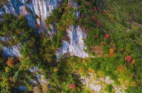 湘西最神秘的大峡谷，风景绝美被誉为小西藏，曾有山匪居住山中