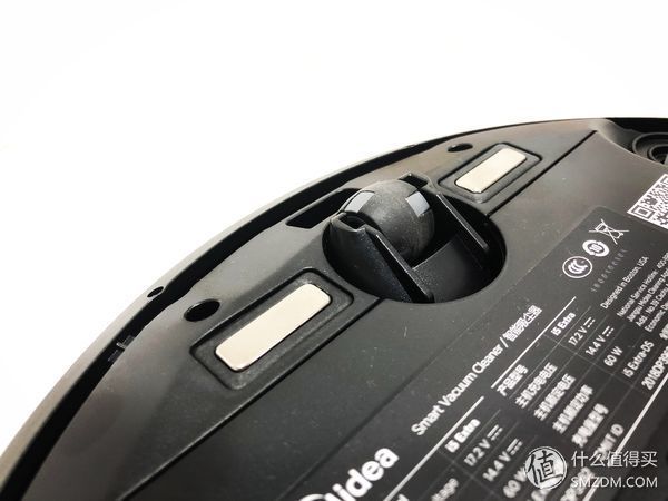 新国货领跑高端家庭清洁市场--美的扫地机器人i5Extra评测