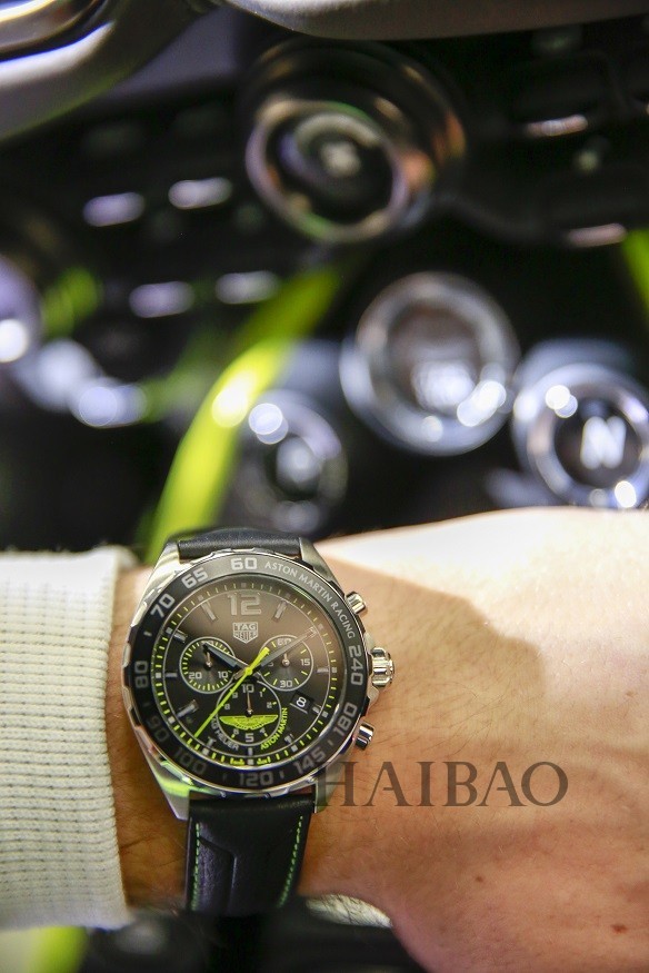 泰格豪雅发布阿斯顿马丁特别款计时码表