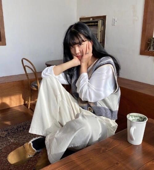  『感十足』小个子一旦拒绝甜美，穿搭可以甜酷得多不好惹？