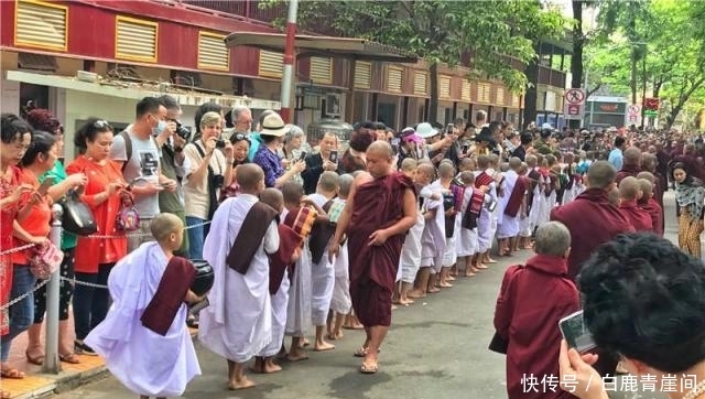 全缅甸最大的僧院，看一场震撼的千人僧饭，这里的生活就是修行