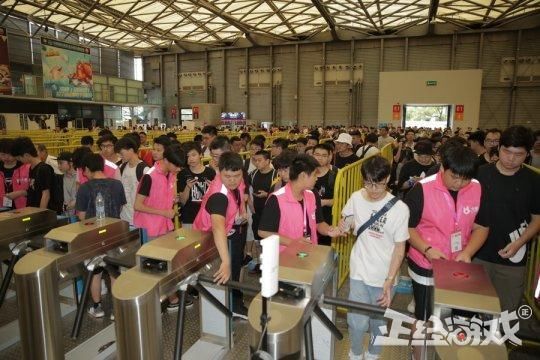 CJ2018：穿什么去看展不会踩雷？现场百分之八十的人这样选！