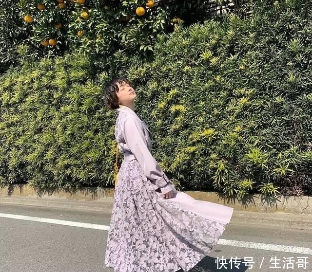 『最合适』春天穿衣搭配:?日本国漂亮小姐姐共享最合适个子矮的女生的春天穿衣搭配!