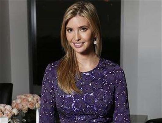 37岁伊万卡:淡妆显憔悴,图4大秀超模气质!