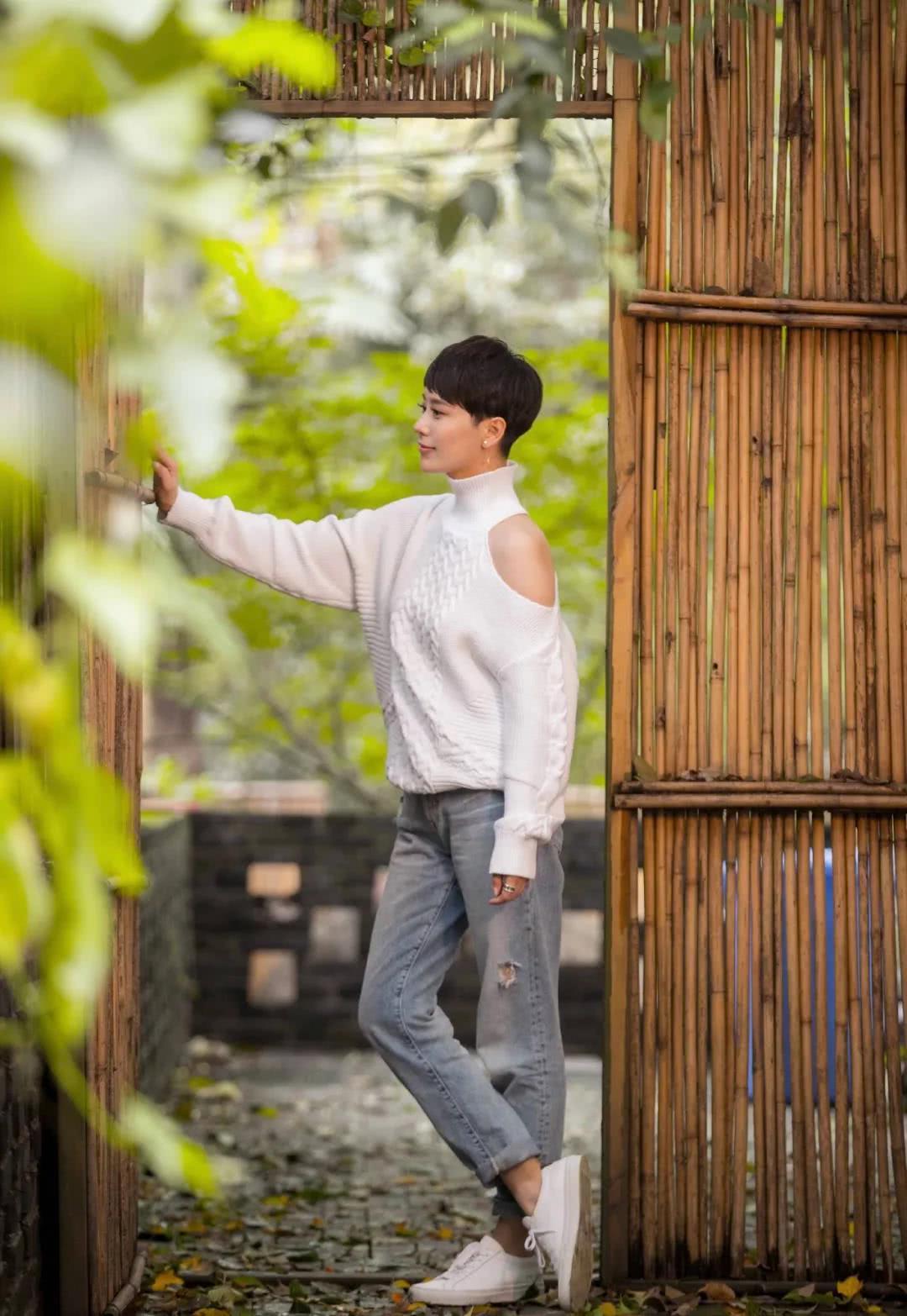 秋季穿简约的九分裤，轻松露脚踝，还不来pick一下