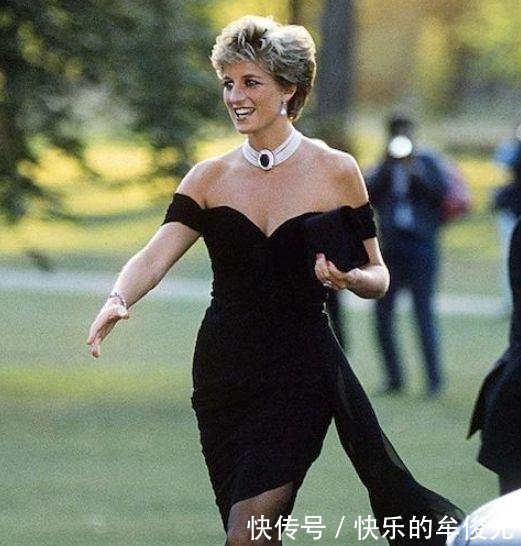 戴安娜永远的英伦玫瑰,创始的“复仇裙”,如今时尚潮人的追逐