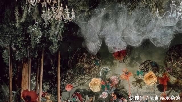 『信物』这次爱丽丝梦游梦幻仙境主题婚礼,融进了新手的爱情信物