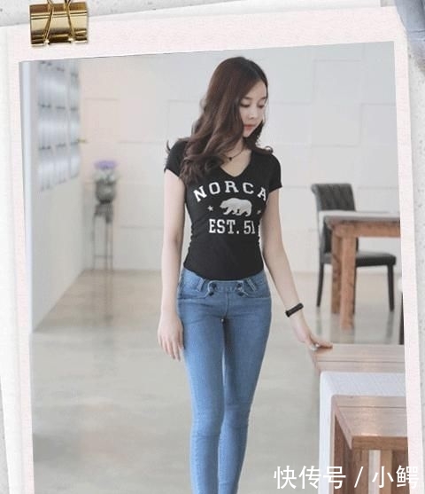 『美女』牛仔裤舒适又百搭,穿起来很自由,尽显时尚女人气质