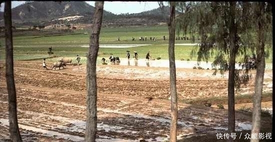 罕见老照片：看看上世纪70年代的中国什么样子，充满时代特色！