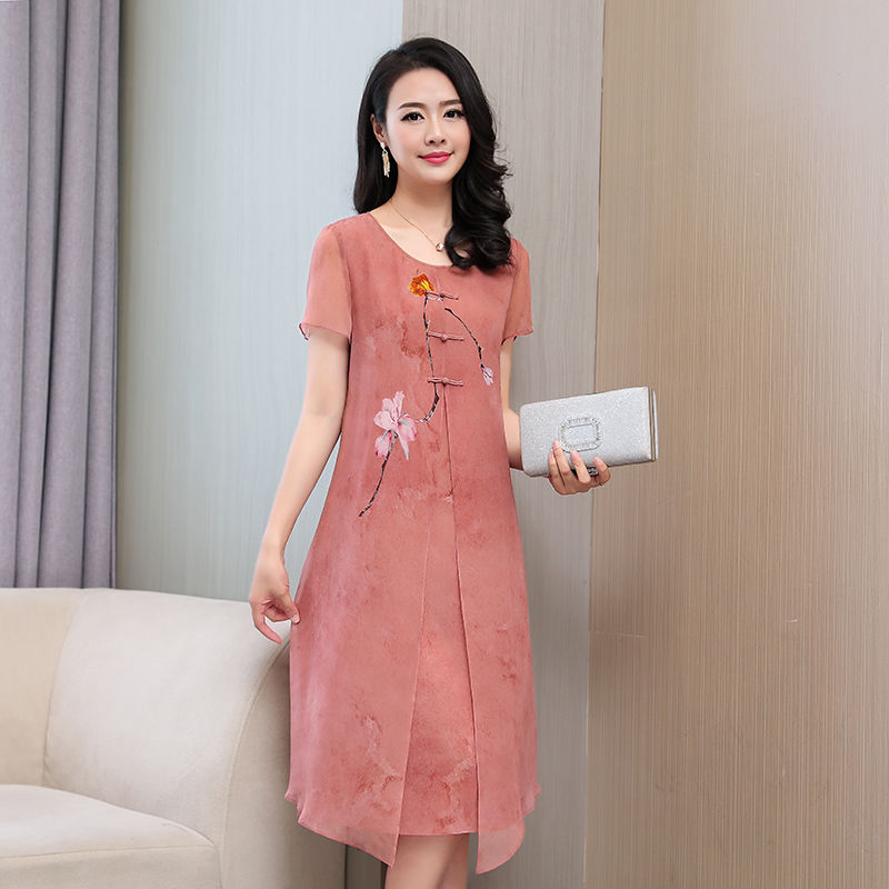 真丝连衣裙贵死了!说实话我买不起，但这几款看一眼都觉得值了