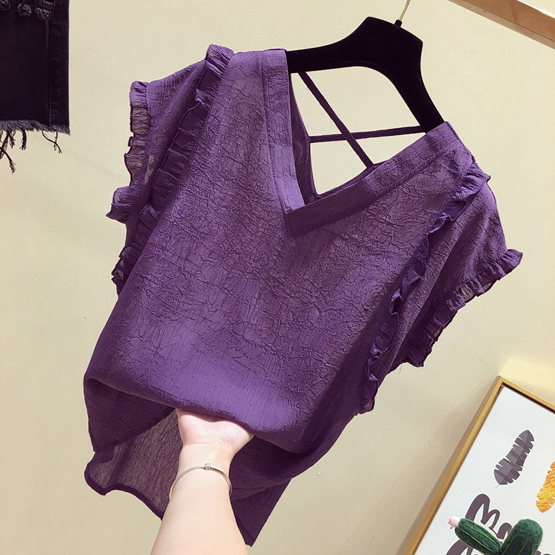 厉害了,表姐穿的精致小衫高贵又美嫩,居然都火到国外了