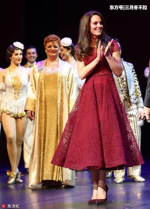 三孕王妃的时尚，凯特王妃昔年派对的风姿，4000美元的惊艳