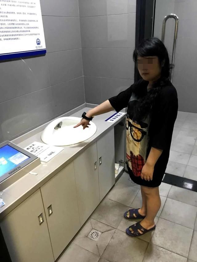 吸毒女友被拘留后，嘉兴一男子丧心病狂地发200多条语音辱骂威胁