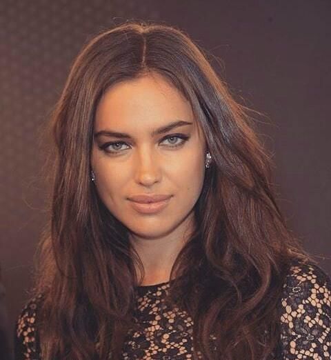 女友的称谓,伊莉娜·莎伊克依然相信婚姻!