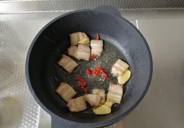 「卷心菜」同事40的年龄30岁的气色,看完她的饮食,我默默收藏了!