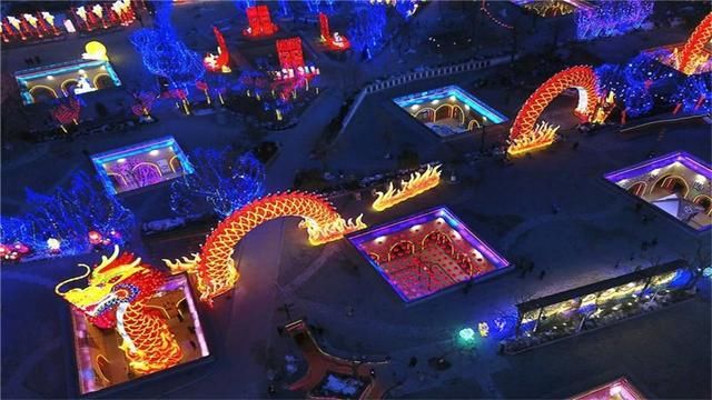 河南最奇怪的村子，房子都建在地下，下雨天怎么办？