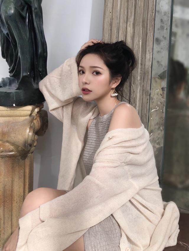 网红遛狗造成孕妇高危早产入院,评论区骂声一片,网友:搞垮她!