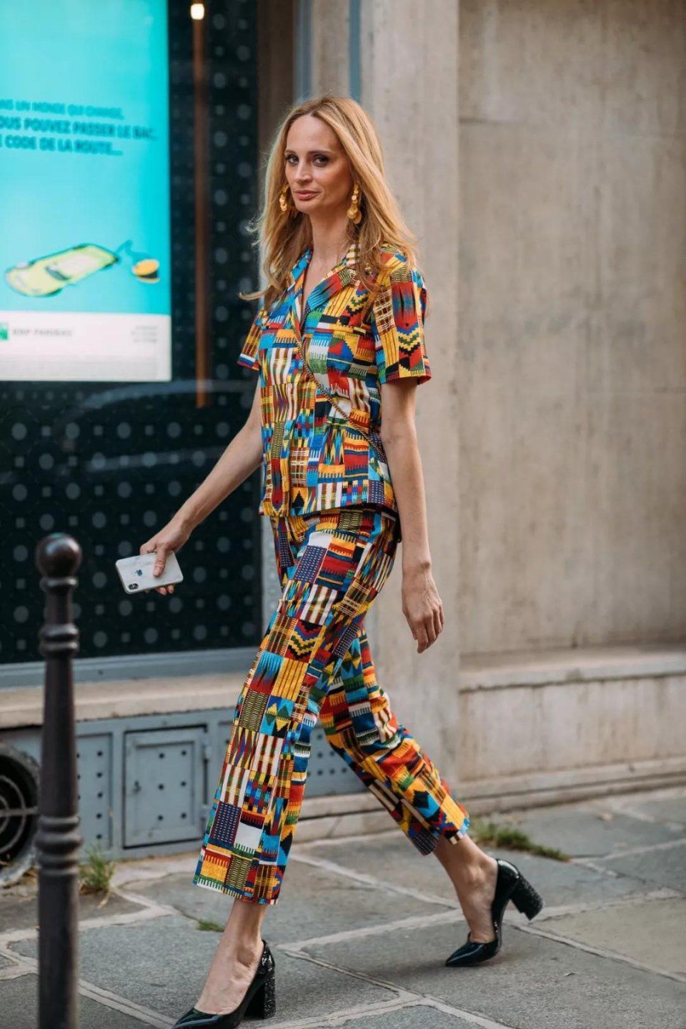 印花搭配通用指南:这个夏天如何美得艳而不俗?