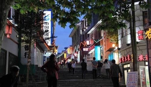 【唯一】我国唯一以英文命名的小镇,要花250元进镇,年接待5000万游客!