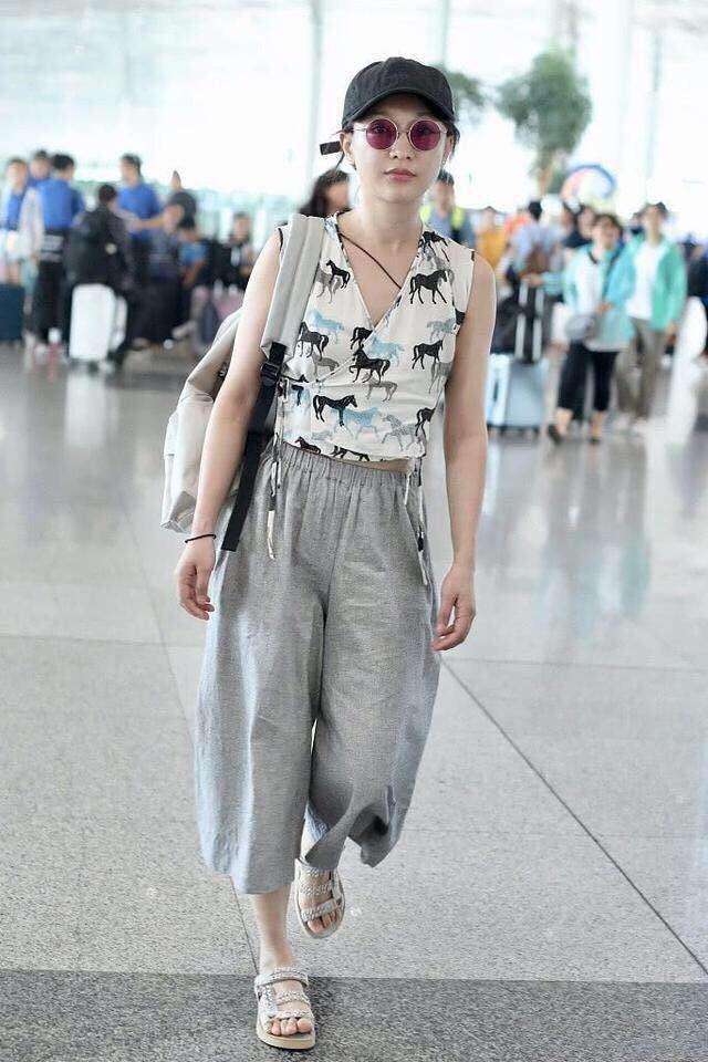 当82斤周迅撞衫106斤陈乔恩, 网友: 看得我再也不减肥了