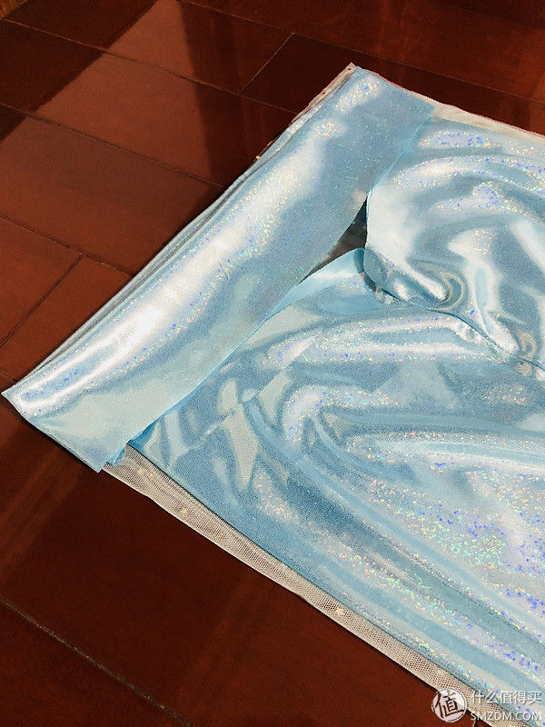 COPY尽量不走样 篇一:1.1 我就是觉得好玩，给她从头到脚COS了一