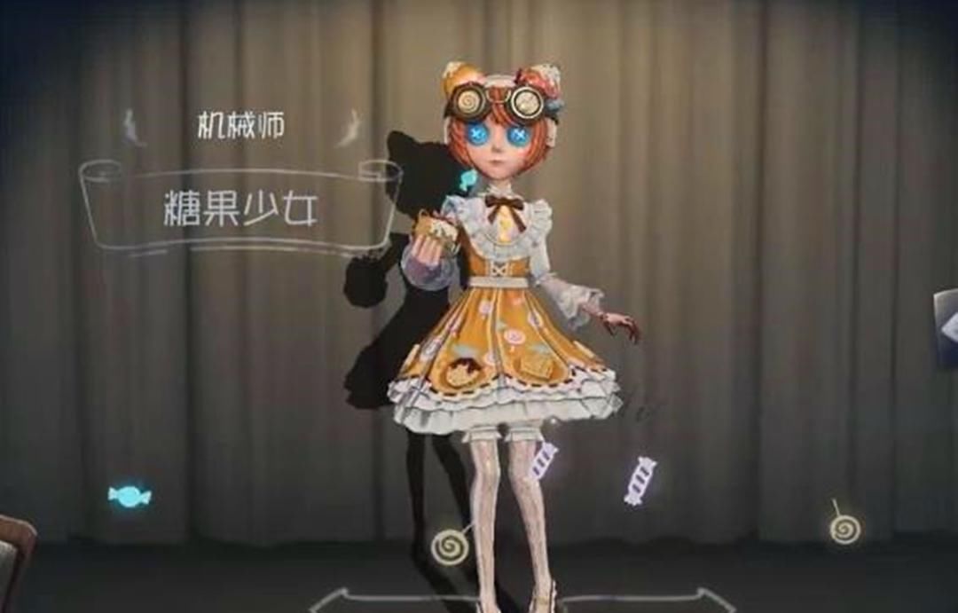  #游戏当中#第五人格：少女感爆棚！机械师“糖果少女”展示动作太“萌”了